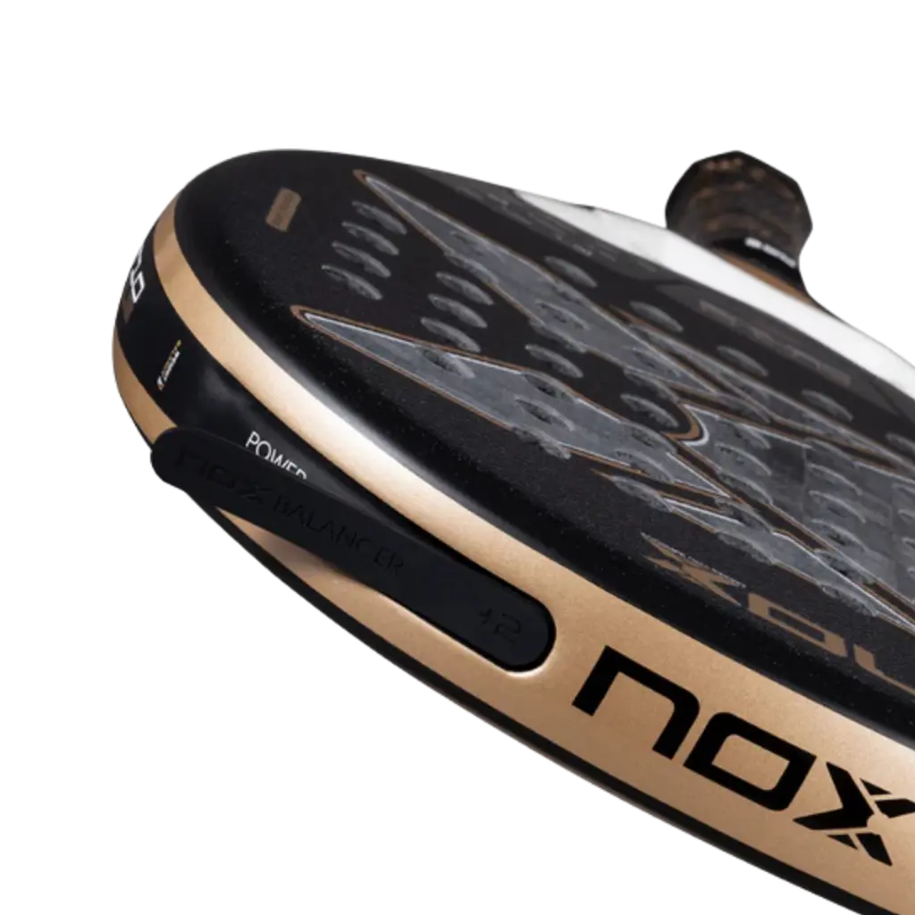 Raquette de padel Nox AT10 Genius 18K Alum By Agustin Tapia 2026