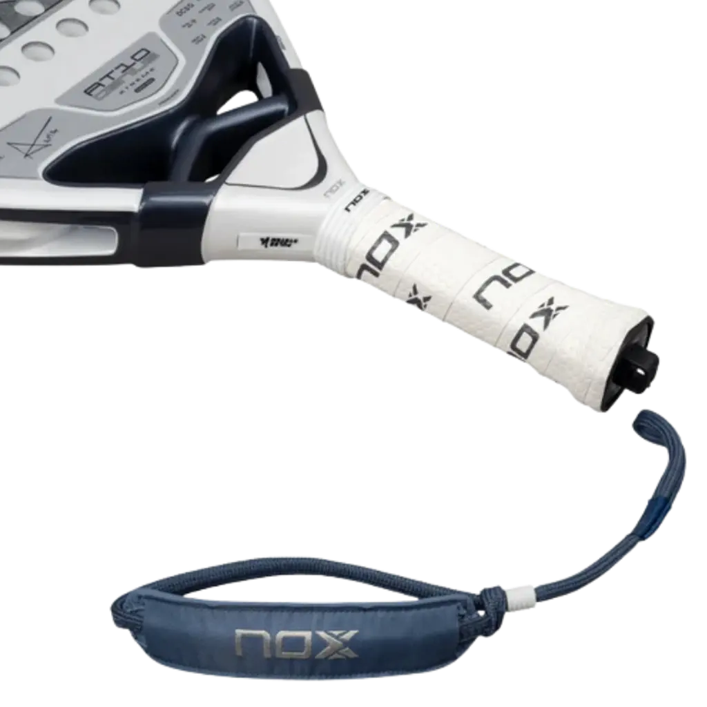 Raquette de padel Nox AT10 Genius 12K Alum Xtreme Light By Agustin Tapia 2026