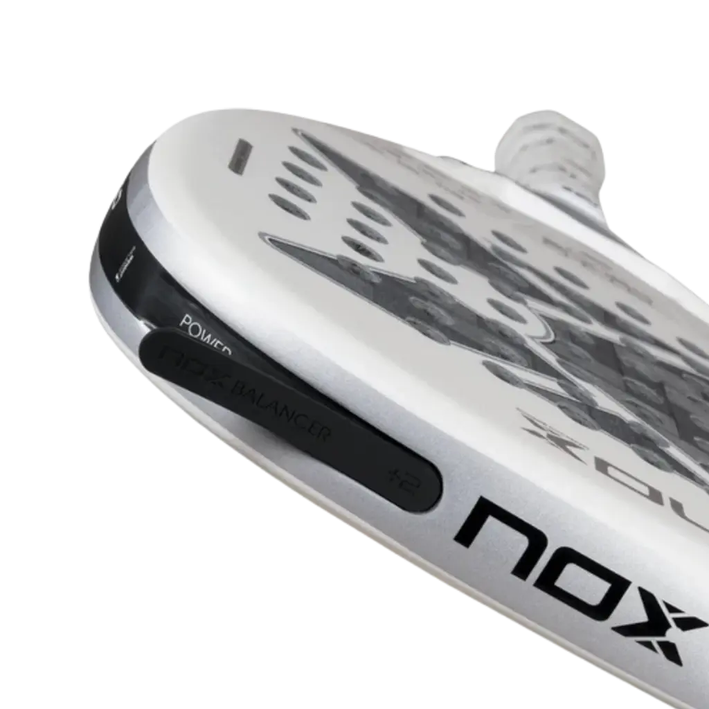 Raquette de padel Nox AT10 Genius Attack 12K Alum Xtreme By Agustin Tapia 2026